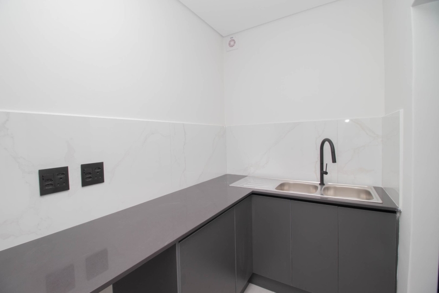 4 Bedroom Property for Sale in Sandown Western Cape
